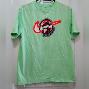 Nike Short Sleeve Tee Green with Red Accent